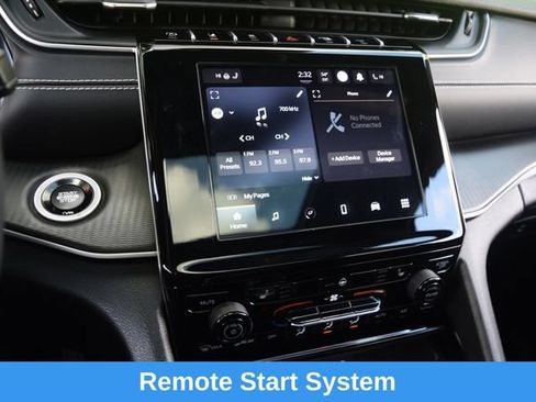 Used 2023 Jeep Grand Cherokee L Laredo AWD/4WD image 9
