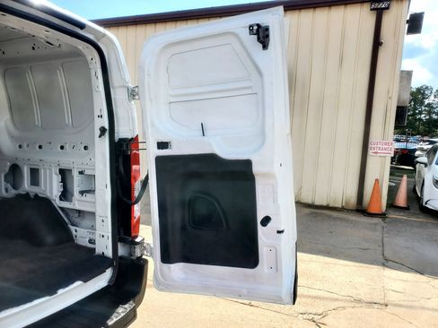 Used 2015 Ford Transit 150 130 Low Roof RWD image 21