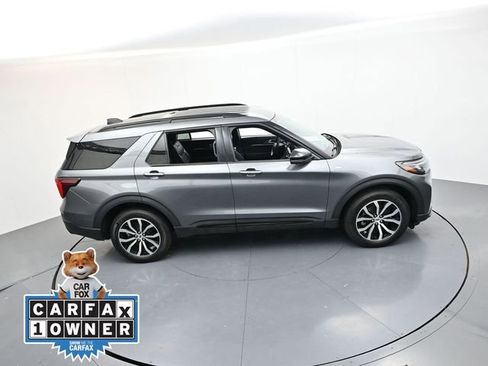 Used 2025 Ford Explorer ST-Line image 28