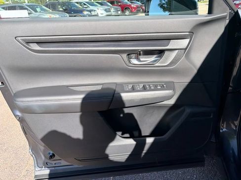 Certified 2026 Honda CR-V EX image 7