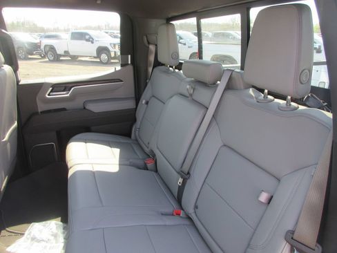 New 2026 GMC Sierra 1500 SLT w/ SLT Convenience Package AWD/4WD image 16