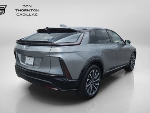 Certified 2024 Cadillac Lyriq Sport w/ LPO, Floor Liner Package AWD/4WD image 5