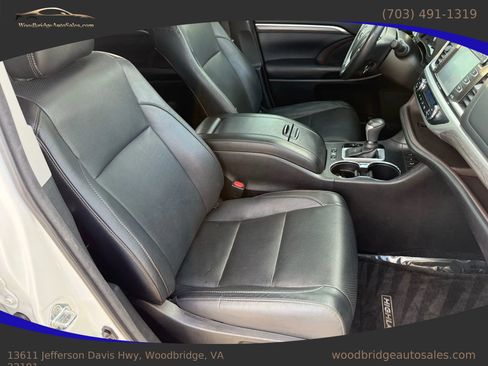 Used 2017 Toyota Highlander Limited image 39