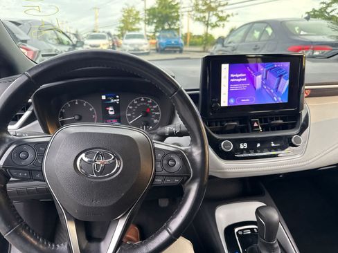 Used 2023 Toyota Corolla SE FWD image 14