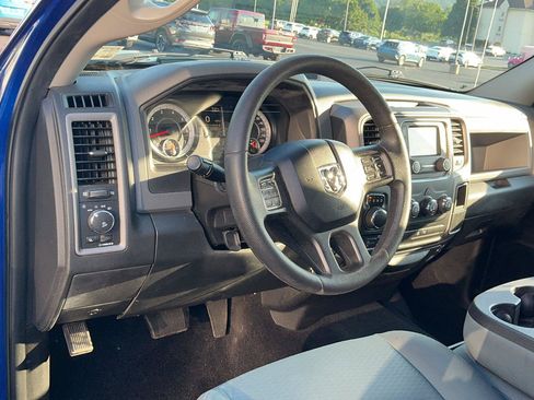 Used 2017 RAM 1500 Express AWD/4WD image 14