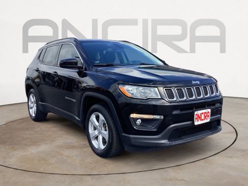 Used 2020 Jeep Compass Latitude FWD image 4