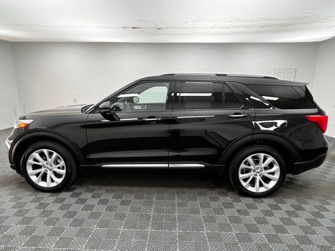 Used 2023 Ford Explorer Platinum w/ Technology Package image 14