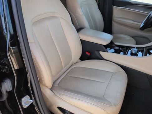 Certified 2021 Jeep Grand Cherokee L Limited AWD/4WD image 23