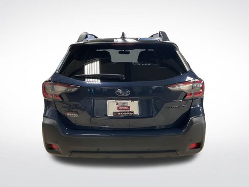 Used 2025 Subaru Outback Onyx Edition AWD/4WD image 6