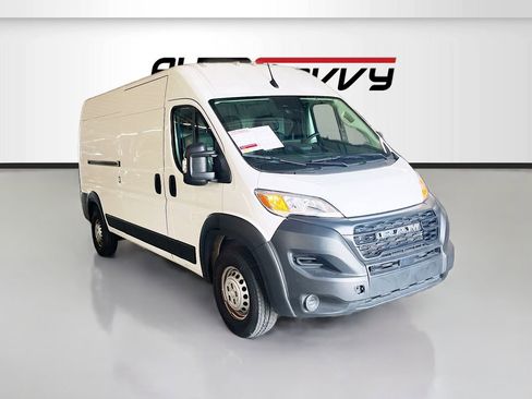 Used 2025 RAM ProMaster 2500 FWD image 1