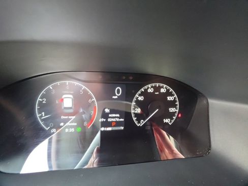 Used 2024 Honda CR-V EX image 15