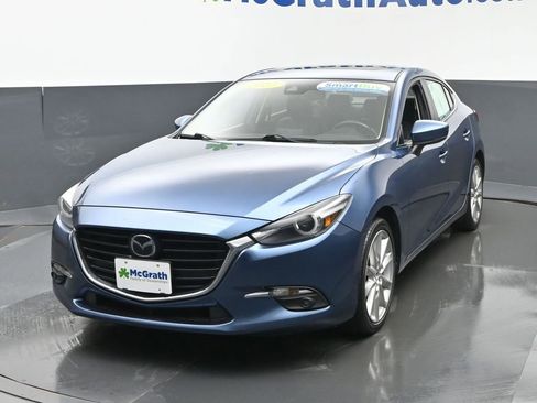 Used 2017 MAZDA MAZDA3 Grand Touring w/ Premium Equipment Package FWD image 18