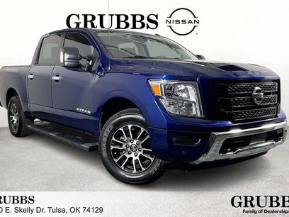 Used 2021 Nissan Titan SV w/ SV Convenience Package