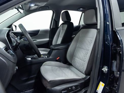 Used 2021 Chevrolet Equinox LS w/ LS Convenience Package FWD image 21