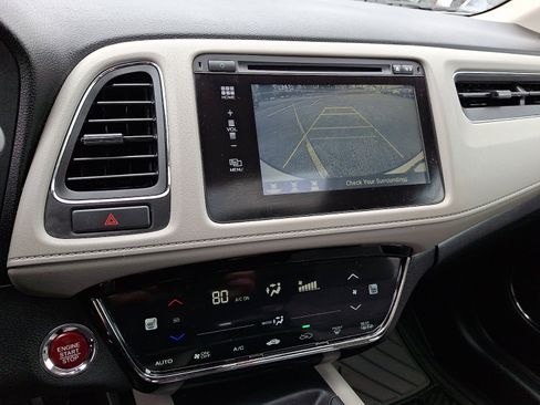 Used 2016 Honda HR-V EX image 24