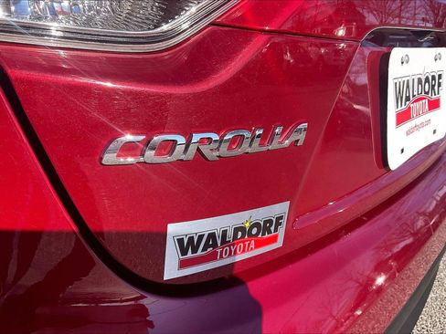 Used 2024 Toyota Corolla LE image 10