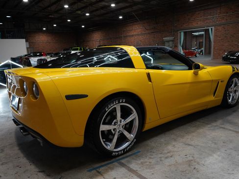 Used 2009 Chevrolet Corvette Coupe w/ Preferred Equipment Group image 40