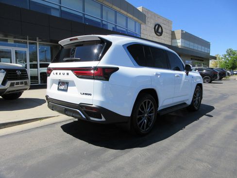 Used 2024 Lexus LX 600 F Sport AWD/4WD image 10