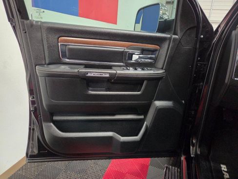 Used 2018 RAM 3500 Laramie w/ Convenience Group image 33