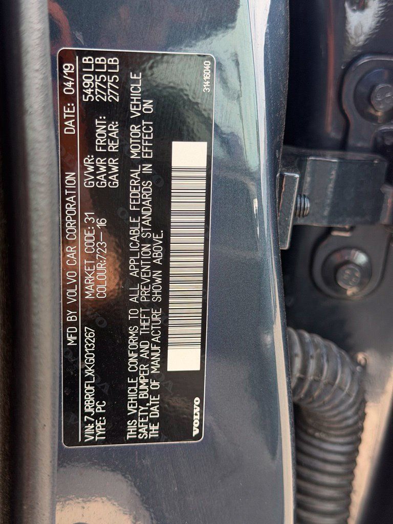 Used 2019 Volvo S60 T8 Inscription AWD/4WD image 18