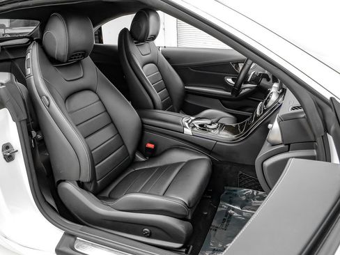 Used 2020 Mercedes-Benz C 300 Cabriolet image 28