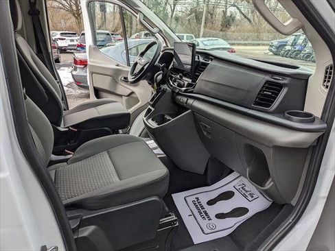 Used 2024 Ford Transit 350 XLT image 15
