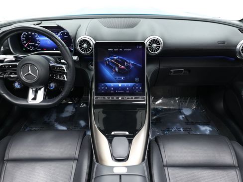 Used 2022 Mercedes-Benz SL 55 AMG 4MATIC image 37