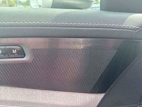 Used 2025 Volvo XC90 B6 Ultra w/ Protection Package Premier image 26