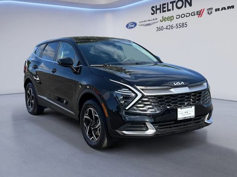 Used 2024 Kia Sportage LX AWD/4WD image 8