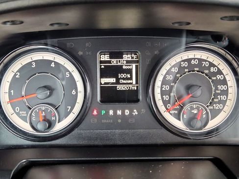 Used 2020 RAM 1500 Classic SLT AWD/4WD image 25