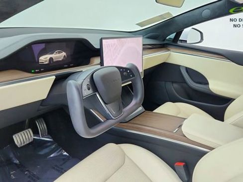 Used 2023 Tesla Model S Standard Range AWD/4WD image 17