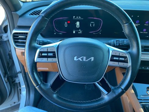 Certified 2023 Kia Telluride EX X-Line image 11