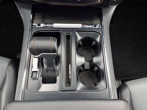 Used 2024 Ford F150 Lightning Lariat image 21