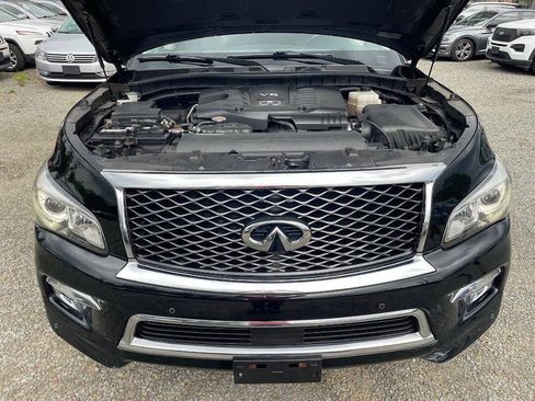 Used 2017 INFINITI QX80 4WD w/ Driver Assistance Package image 27