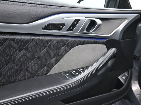 Used 2022 BMW M8 Competition image 9