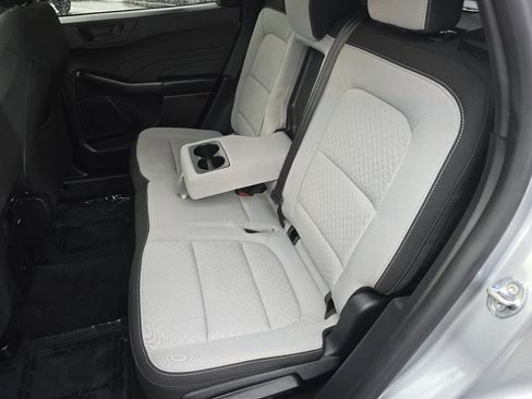 Used 2024 Ford Escape Active image 28