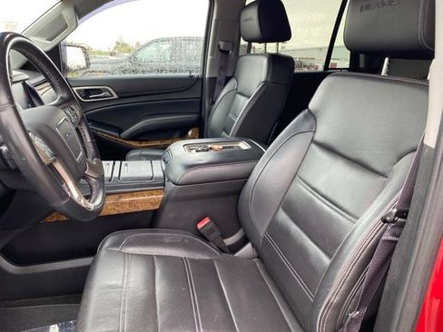 Used 2015 GMC Yukon Denali w/ Open Road Package AWD/4WD image 15