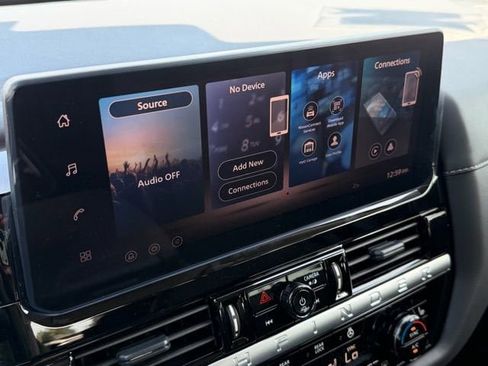 New 2026 Nissan Pathfinder SL image 20