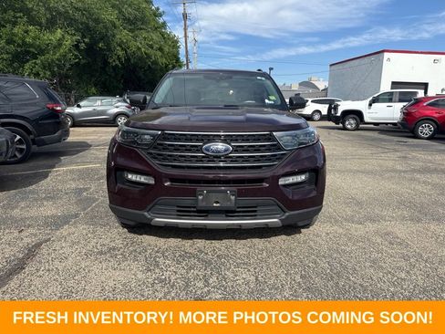 Used 2023 Ford Explorer XLT w/ Equipment Group 202A RWD image 7