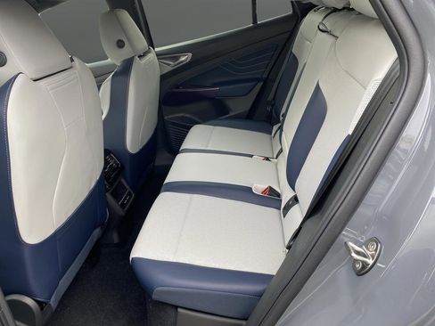 New 2025 Volkswagen ID.4 Pro S AWD/4WD image 29