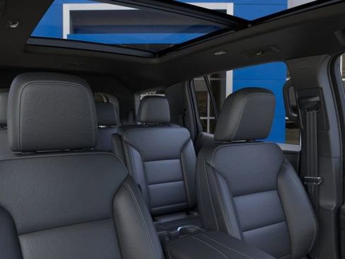 New 2026 Chevrolet Traverse LT w/ Sun and Wheel Package image 25