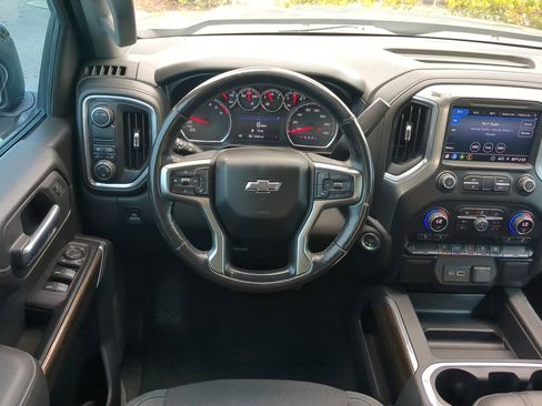 Used 2020 Chevrolet Silverado 1500 RST w/ All-Star Edition image 16
