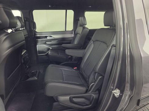 New 2026 Jeep Grand Wagoneer 2WD image 17