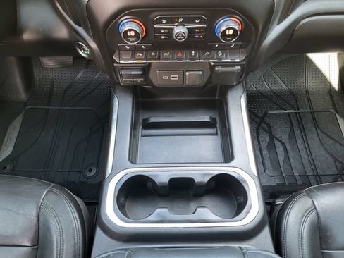 Used 2019 Chevrolet Silverado 1500 LT Trail Boss AWD/4WD image 21