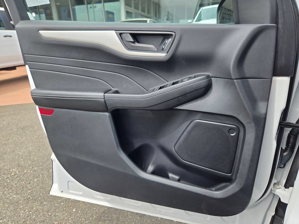Used 2022 Ford Escape SE AWD/4WD image 12