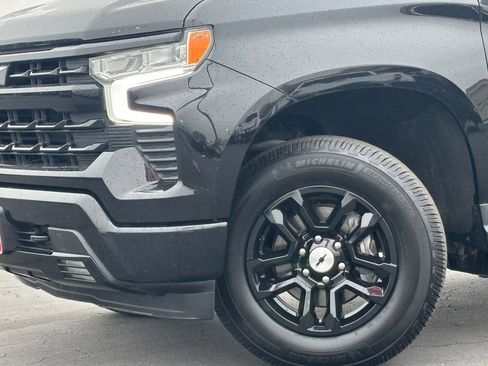 Used 2022 Chevrolet Silverado 1500 RST image 3