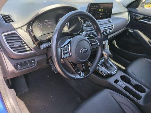 Used 2021 Kia Seltos SX AWD/4WD image 7