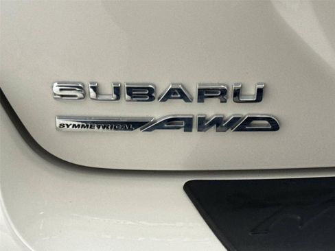 Used 2024 Subaru Crosstrek 2.0i Premium AWD/4WD image 21