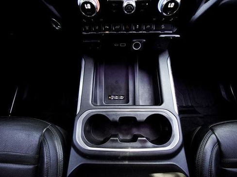 Used 2020 GMC Sierra 2500 Denali w/ Denali Ultimate Package image 22