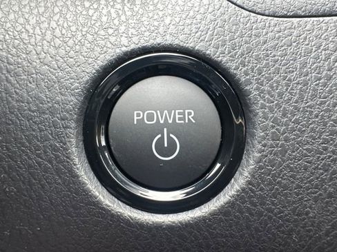 New 2026 Toyota Camry SE image 28